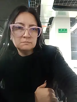 Monserratizzy's cam snapshot