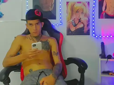 dilan_abraham12's cam snapshot