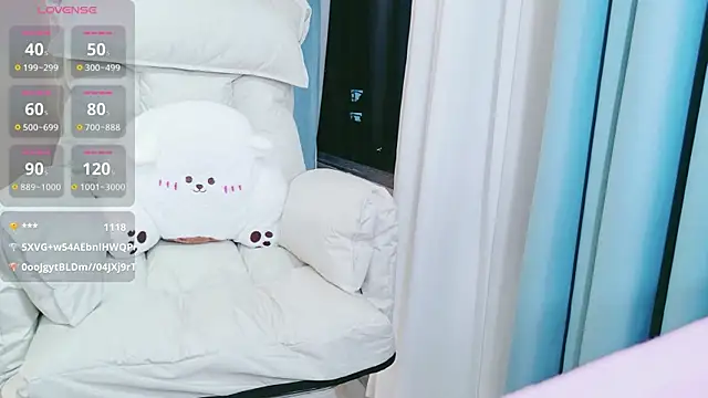 schoolgirl-nurse's cam snapshot