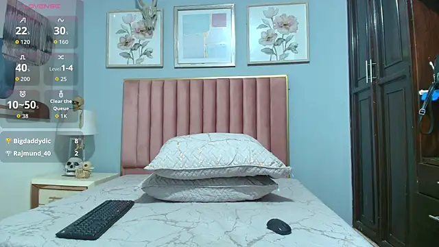 ScarlettWild_'s cam snapshot