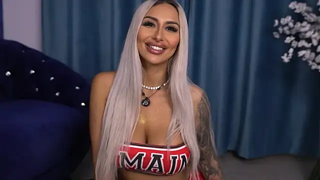 GoldenAmber live sex cam