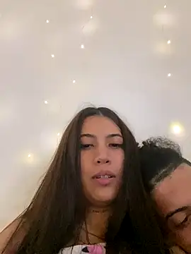 Sweett_pain live sex cam