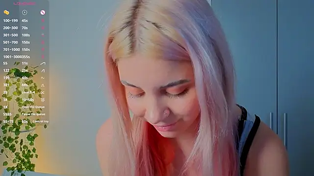 BlissBoardley's cam snapshot