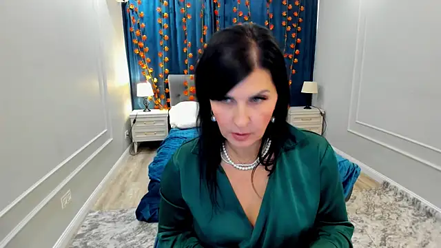 Moon_Veloure1's cam snapshot