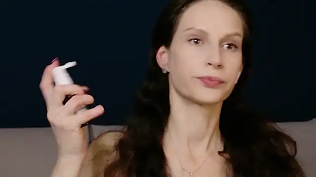 Mila_Anders's cam snapshot