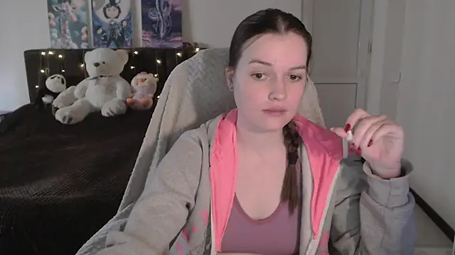 Little_flowers's cam snapshot