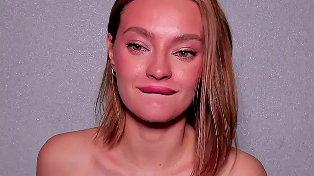 OliviaReece's cam snapshot