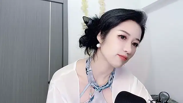 starsqimei live sex cam