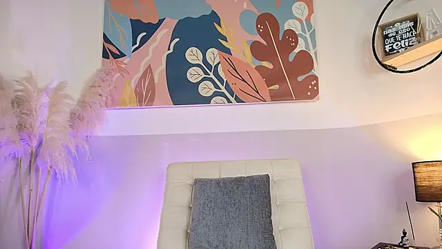 DivaFlamme live sex cam