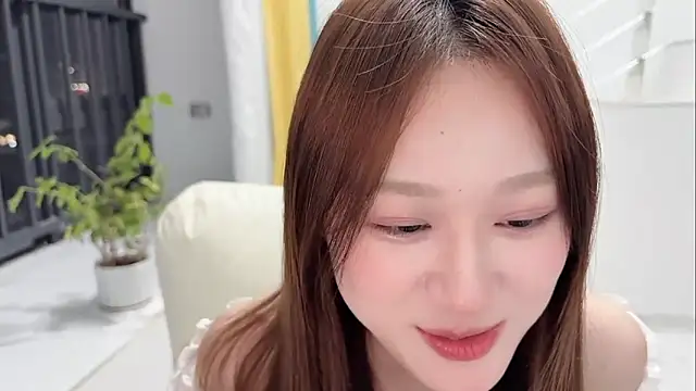 Cassie-20 live sex cam