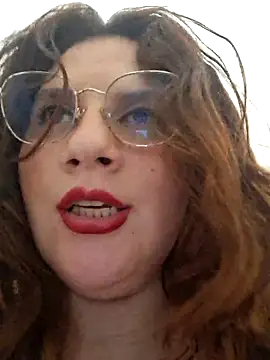 MartinaGuzmann live sex cam