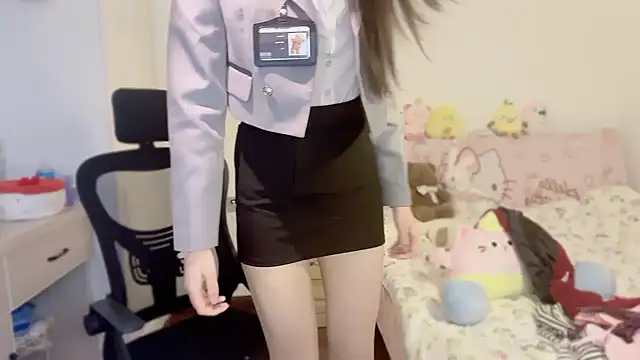 Onecutelittle's cam snapshot