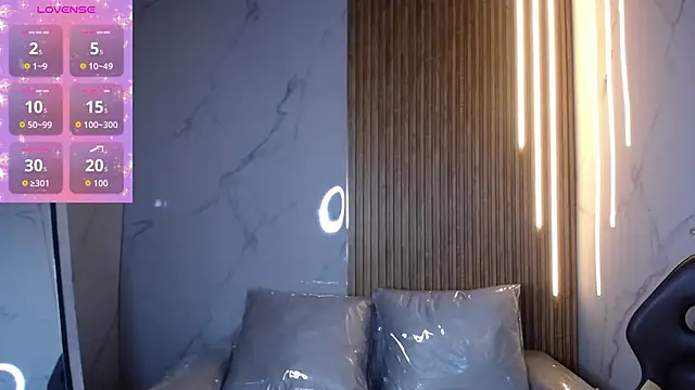 Kendall_rossii_'s cam snapshot