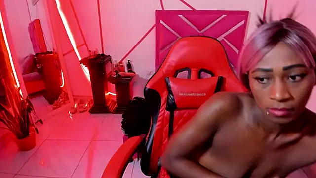 stNatashaBrunette's cam snapshot