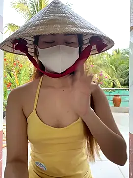 BabyThree_'s cam snapshot