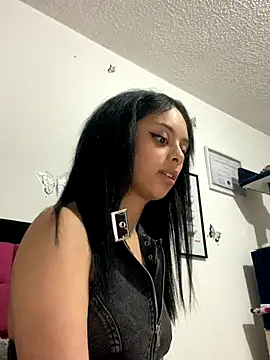 VioletMorgan_'s cam snapshot