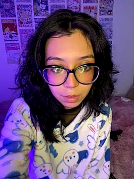 Valen-Foxx's cam snapshot