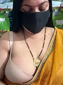 FlatVincy4's cam snapshot