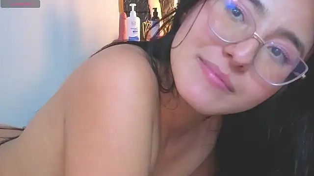 emily_vermont's cam snapshot