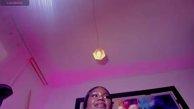 Scarlett_811's Stripchat show and profile