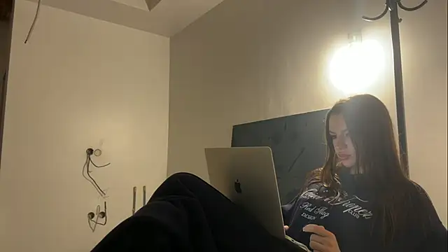 TeofilqKoral's cam snapshot