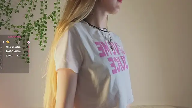 KissyCloud live sex cam