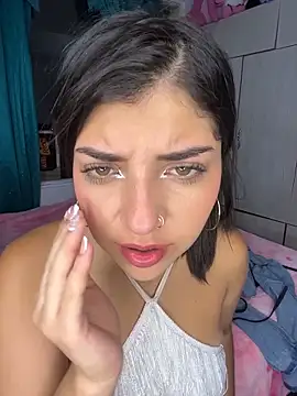 Isaa-Sweet live sex cam