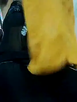 saaniya's cam snapshot