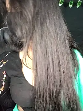 Idhika-Paul's cam snapshot