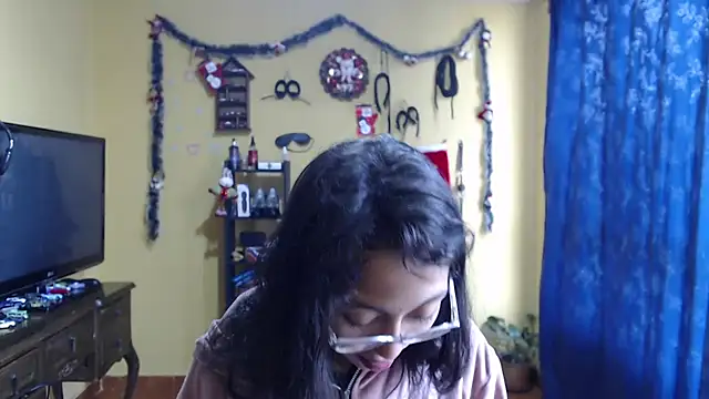 Violet_And_Smith's cam snapshot