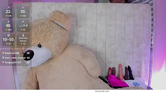 Nezuko_16's cam snapshot