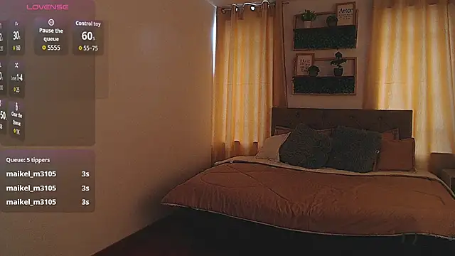 sasi_luna live sex cam