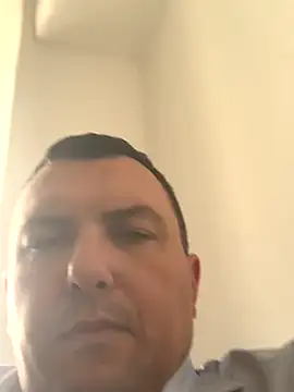 Mike8523 live sex cam