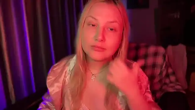 BikiHellena's cam snapshot