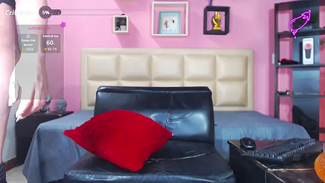 sharoll_nasty live sex cam