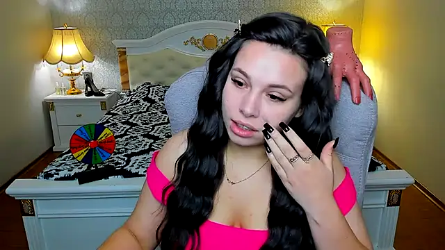 OmniaSher's cam snapshot