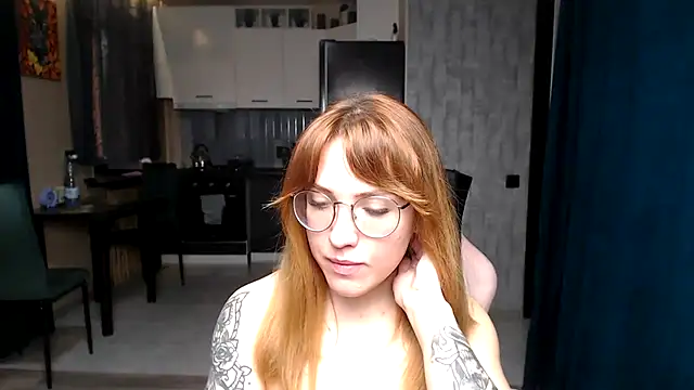 Reginasmilee's cam snapshot