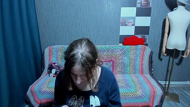 pa1e_pr1ncess's cam snapshot