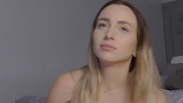 AlexisWhit's cam snapshot