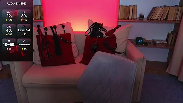 Mistress__Marcelline's cam snapshot