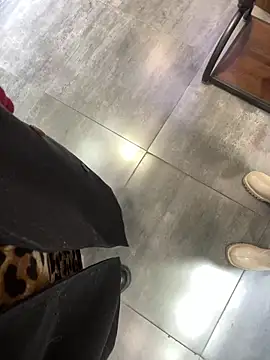 smgirls's cam snapshot