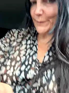 -OLYA-'s cam snapshot