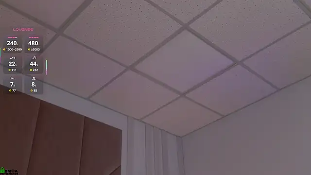 SaraHearts's cam snapshot