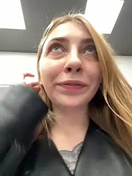 Sunny___Bunny live sex cam