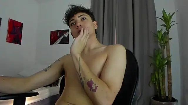 Joe23__ live sex cam