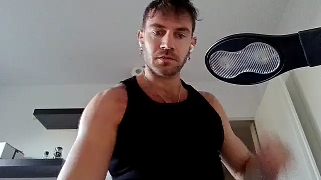 alpha-hunk live sex cam
