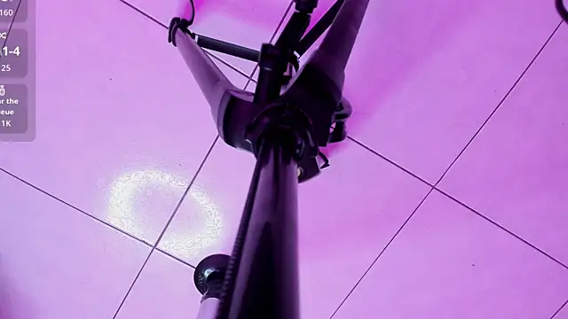 Vickyvalencia's cam snapshot