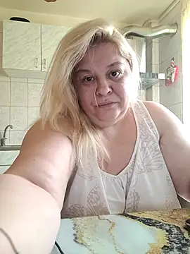 AriannaMilf's cam snapshot