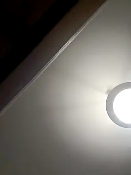 razzynolight live sex cam