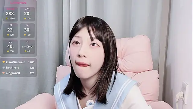 lris-Beauty live sex cam